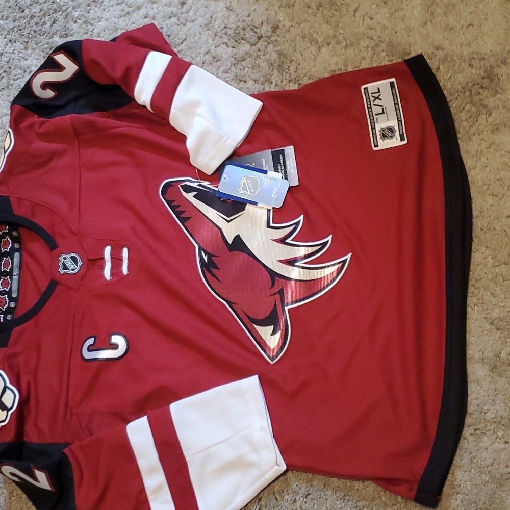 New NHL Arizona Coyotes Oli Ekman Larsson Official Captain Jersey Sz Large NWT